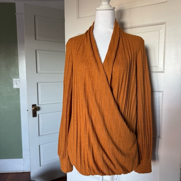 Maeve Anthropologie Rafela Hacci Surplice Top Ribbed Wrap M - Picture 5 of 12